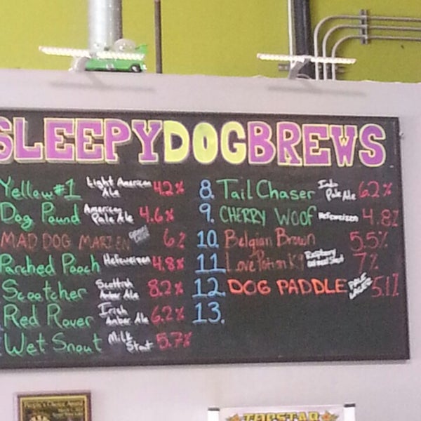 3/10/2015에 Marc S.님이 Sleepy Dog Saloon &amp; Brewery에서 찍은 사진