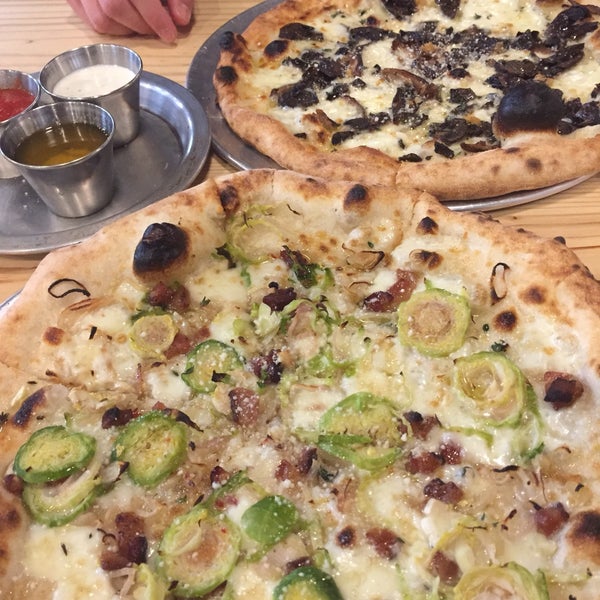 Прямоугольная пицца рисунок. Pizza scratch. Наклейки для распечатки пицца. Mbs mini brewery system логотип чешский. Пицца этикетка.