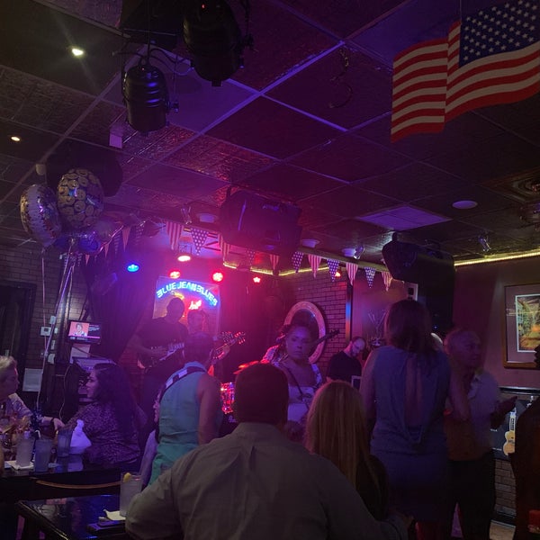 Photo taken at Blue Jean Blues by Deanna B. on 6/29/2019