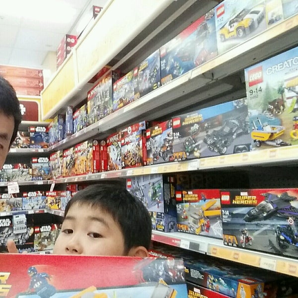 トイザらス ベビーザらス 新潟店 Jugueteria En 新潟市