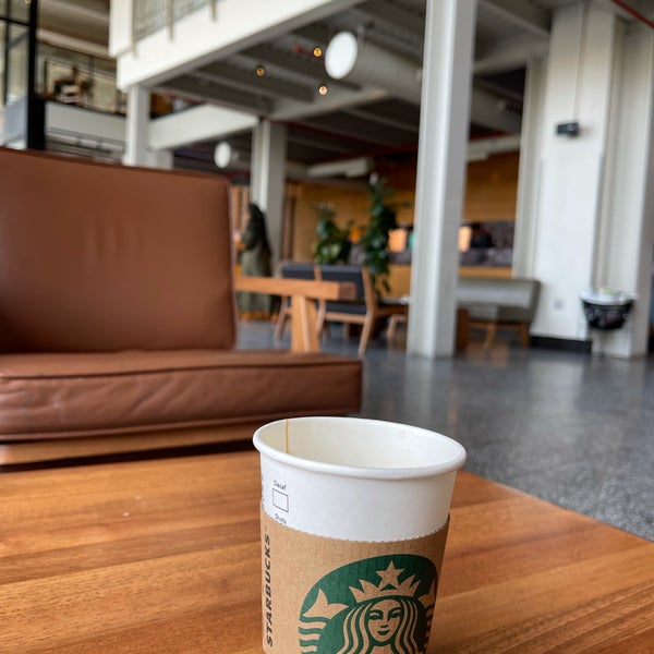 Photo prise au Starbucks par Murad&#39;&#39; le9/3/2023