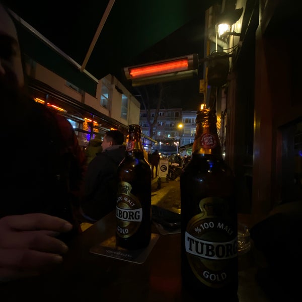รูปภาพถ่ายที่ Zincir Bar โดย Gizem เมื่อ 2/29/2020