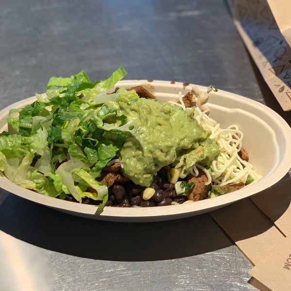 Chipotle Mexican Grill Wellington 616 Fellsway