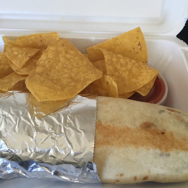 Super Burritos Burrito Restaurant in Glendale