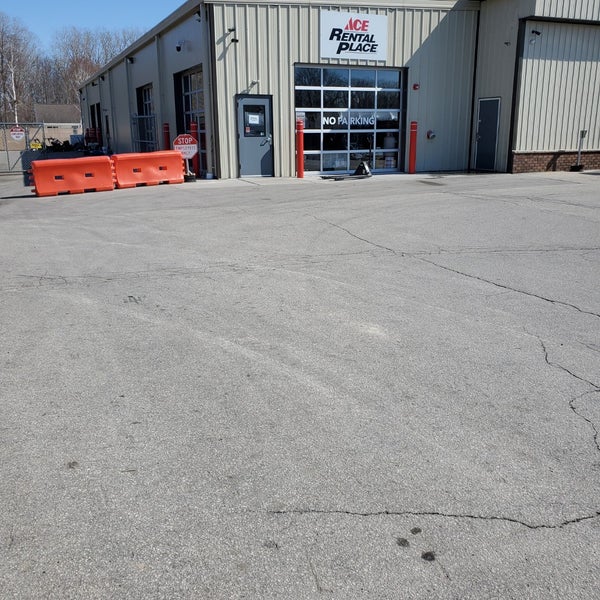 Kimps Ace Hardware 2548 Glendale Ave