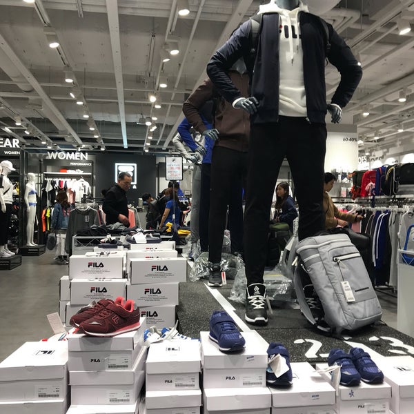FILA - Paju-si에서 스포츠 용품점일 FILA
