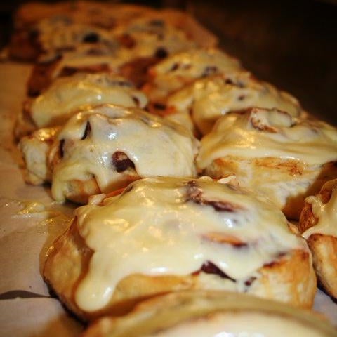 Hot-n-Fresh Cinnamon Rolls  05:30am Monday-Friday (916) 987-8001 Come Get Some..!