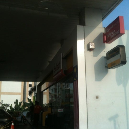 Photo taken at Shell by Syafiq K. on 10/12/2012