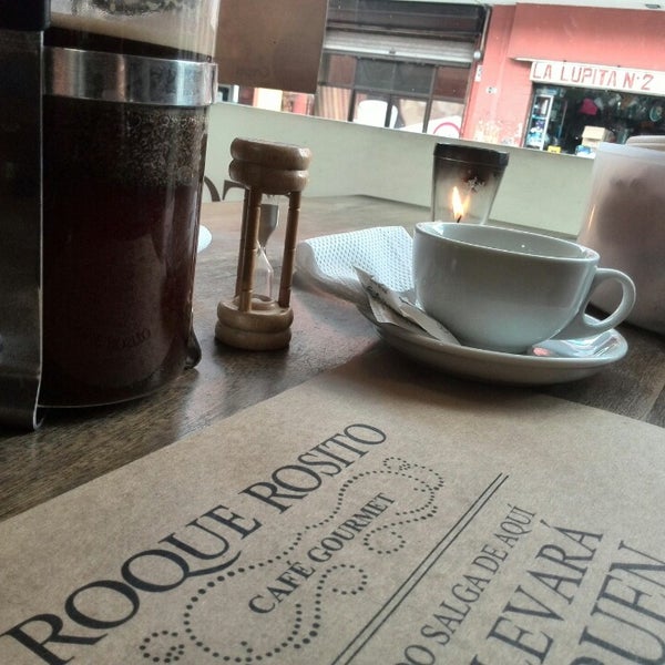 Das Foto wurde bei Roque Rosito Café Gourmet von Byron T. am 7/5/2014 aufgenommen