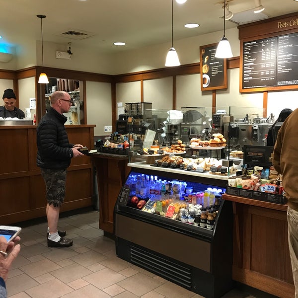 10/13/2018에 William W.님이 Peet&#39;s Coffee &amp; Tea에서 찍은 사진