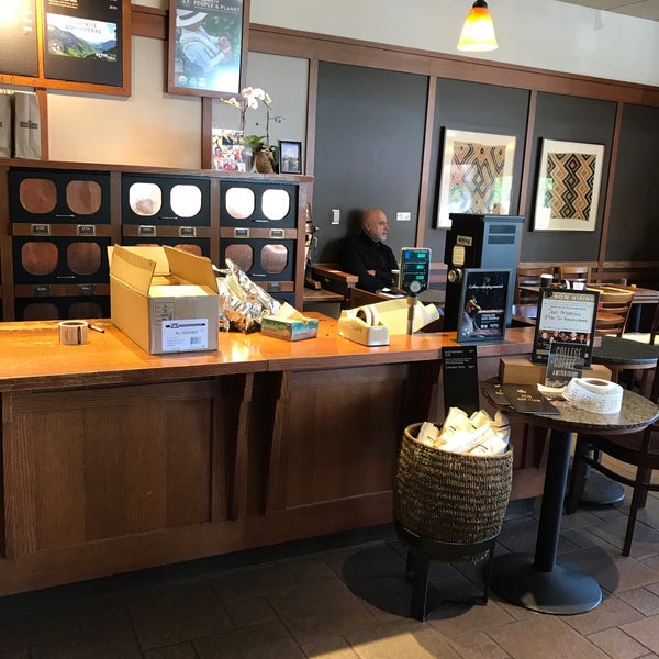 8/23/2018 tarihinde William W.ziyaretçi tarafından Peet&#39;s Coffee &amp; Tea'de çekilen fotoğraf