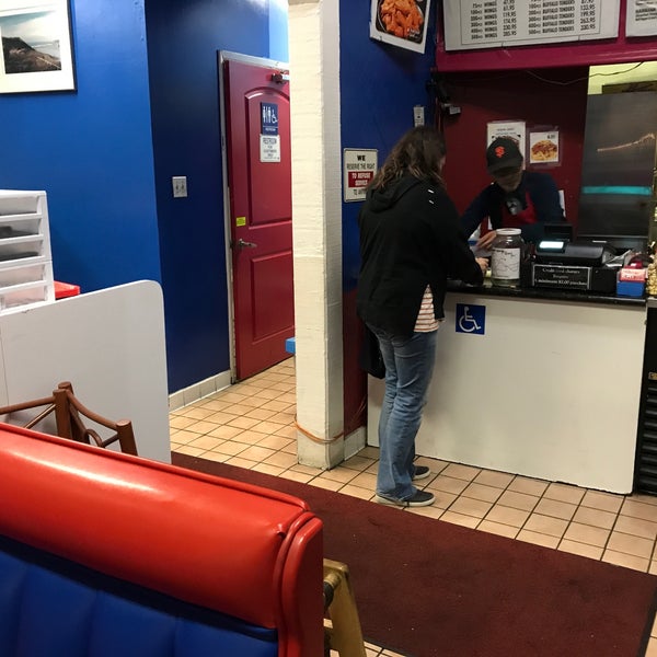 Original Buffalo Wings (Now Closed) Downtown San Rafael 4 tips