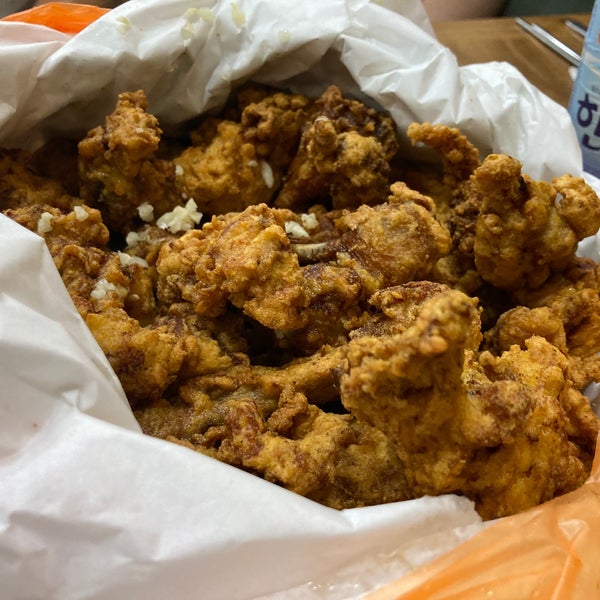 중앙통닭 - 프라이드 치킨 전문점에서의 사진