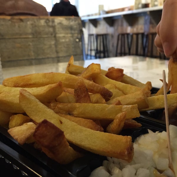 Nice fries, staff could look happier sometimes!