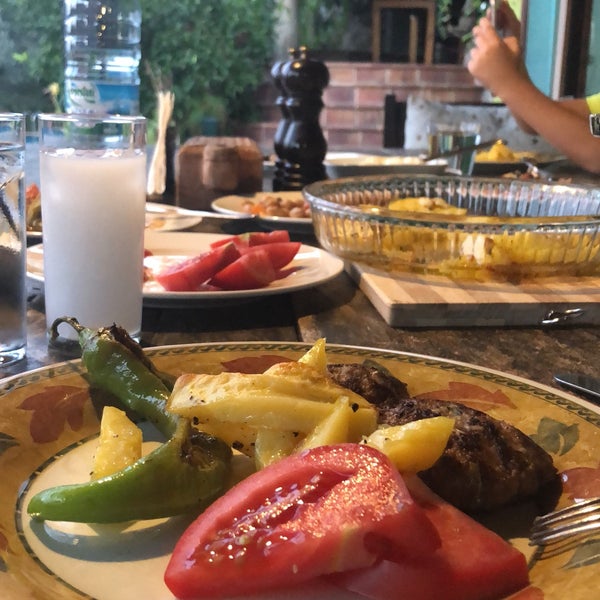 8/22/2018에 Özlem Y.님이 Antik Zeytin Hotel &amp; Art에서 찍은 사진