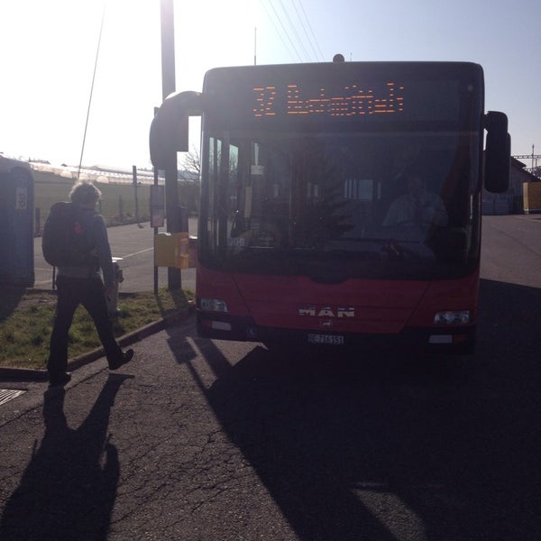 32 автобус столбовая