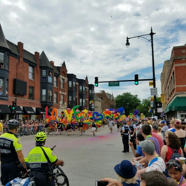 Photo prise au Chicago Pride Parade par Craig W. le6/26/2016