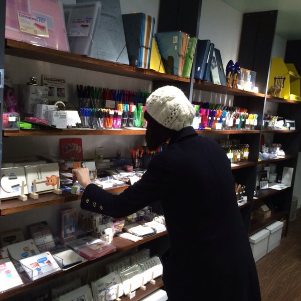 文具雑貨エイトボール 8ball 新宿店 1 Tip From 45 Visitors