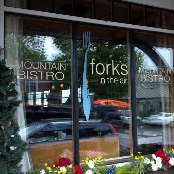 Photo taken at Forks in the Air Mountain Bistro by Mark S. on 7/2/2013