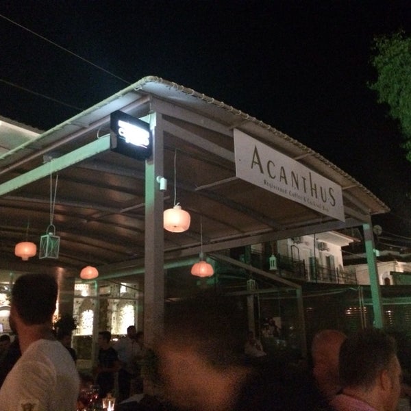 7/26/2014にKaterina T.がAcanthus Cocktail Barで撮った写真