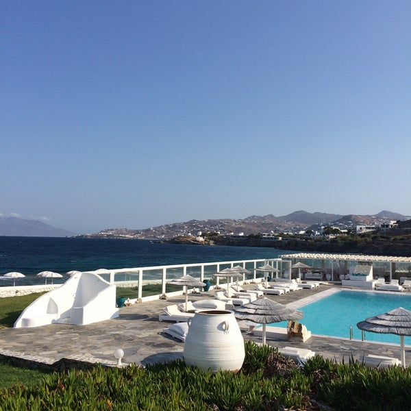 Foto tirada no(a) Mykonos Bay Hotel por Alejandra Q. em 8/10/2015