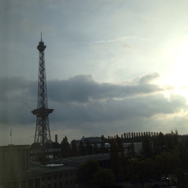 Foto scattata a ibis Hotel Berlin Messe da MEI-YIN C. il 9/30/2014