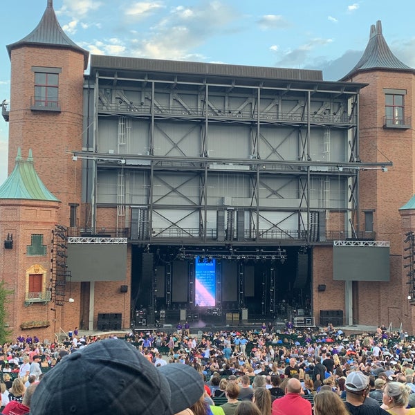 Photo taken at Starlight Theatre by Rupert P. on 7/29/2019