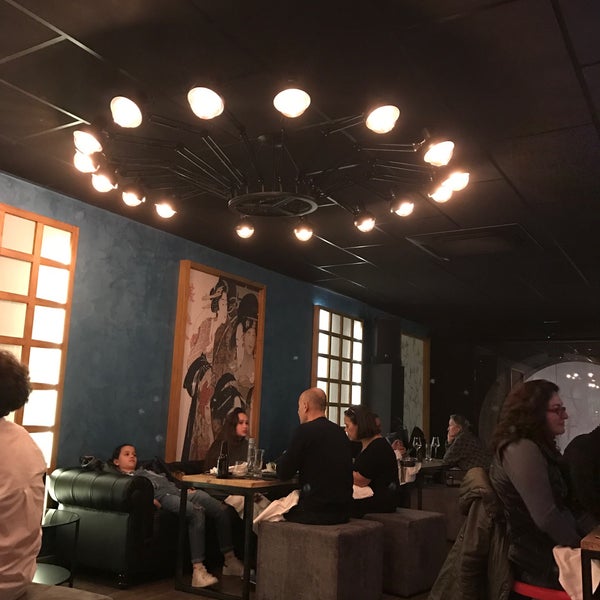 3/3/2017 tarihinde Alex(andra) R.ziyaretçi tarafından Hapo Sushi Sake Bar'de çekilen fotoğraf