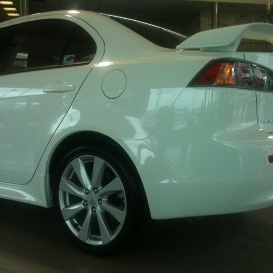 Mitsubishi Leo