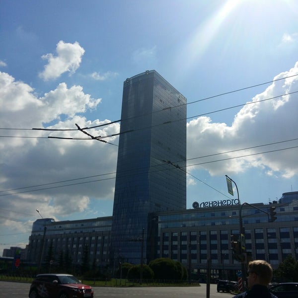 Ньютон площадь конституции 1 корп 2 фото Купить 3-комнатную квартиру 119,8 м² по адресу Санкт-Петербург, площадь Конститу