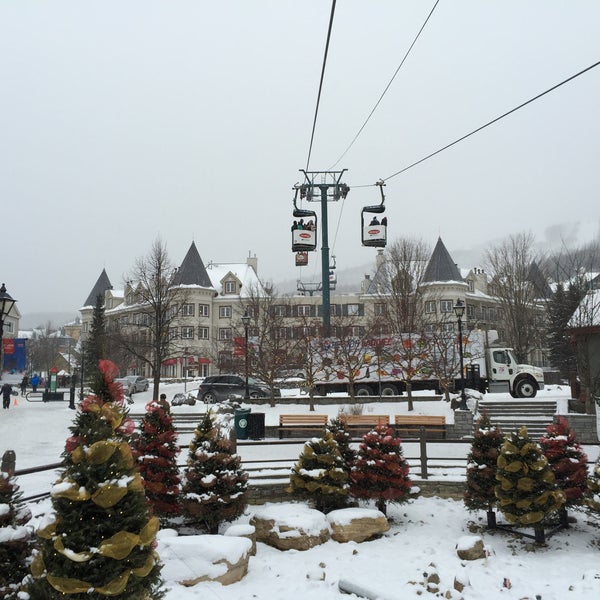 1/3/2015 tarihinde 🐷Ilgınziyaretçi tarafından Station Mont Tremblant Resort'de çekilen fotoğraf