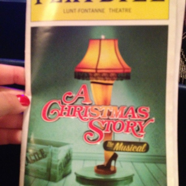 Снимок сделан в A Christmas Story the Musical at The Lunt-Fontanne Theatre пользователем Lauren 12/24/2012
