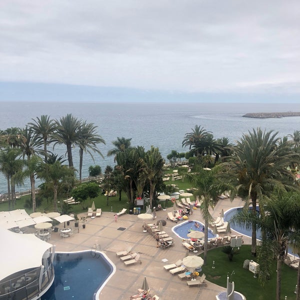รูปภาพถ่ายที่ Radisson Blu Resort, Gran Canaria โดย Sara M. เมื่อ 6/16/2019