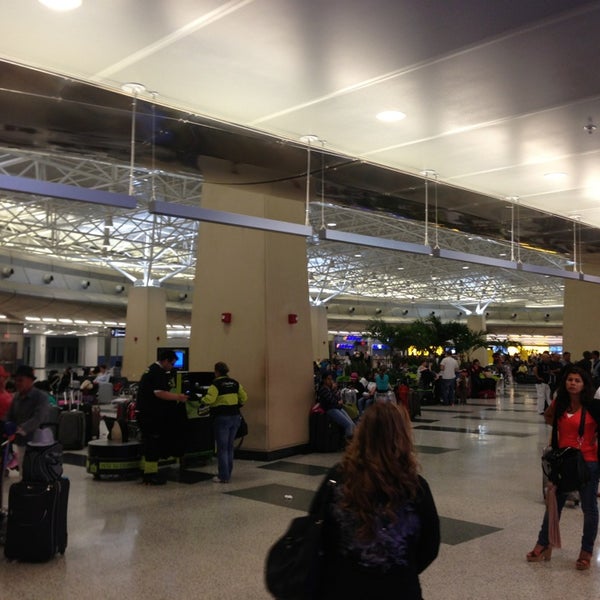 EZ Rent A Car Rental Car Location in Miami