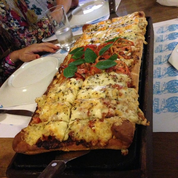 3/23/2013 tarihinde Francisco Eduardo B.ziyaretçi tarafından Cia. das Pizzas'de çekilen fotoğraf