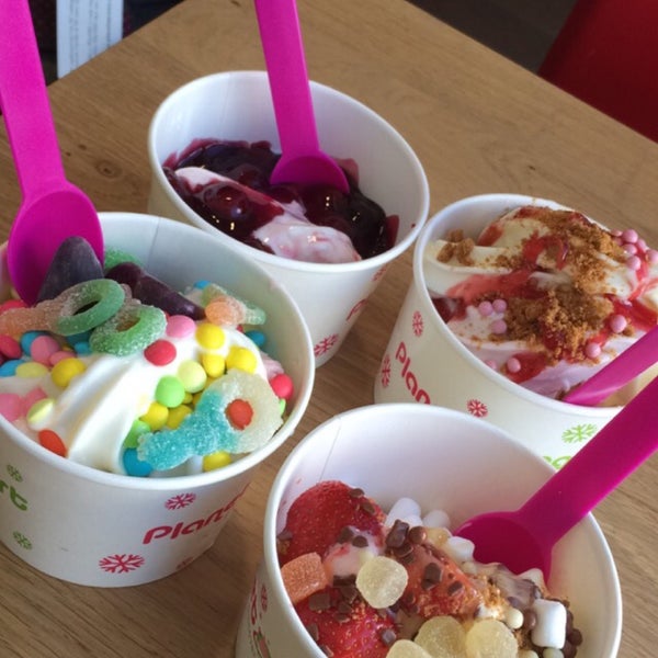 Yoghurt / Pasta Frozen Yogurt Shop in Gent