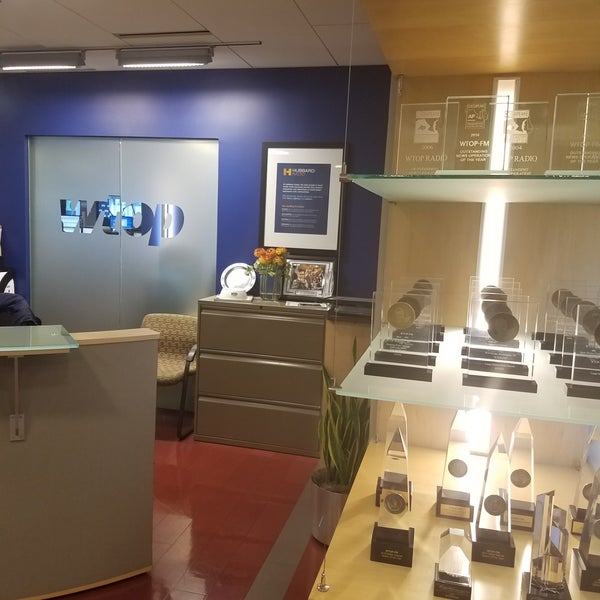 WTOP / WFED Cathedral Wesley Heights McLean Gardens Washington