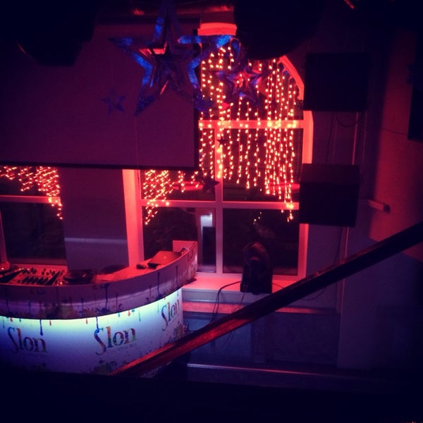 3/10/2014にYulia R.がSlon Cocktail barで撮った写真
