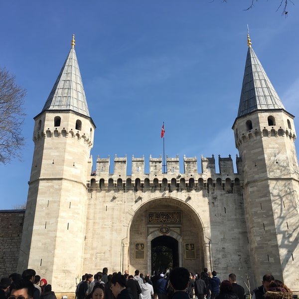 Снимок сделан в Topkapı Sarayı Müzesi пользователем Buğra B. 3/10/2018