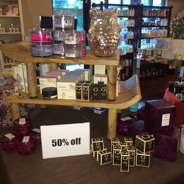 Check out the amazing sale rack and NB Buckhead perfect gifts for Mothers Day!!