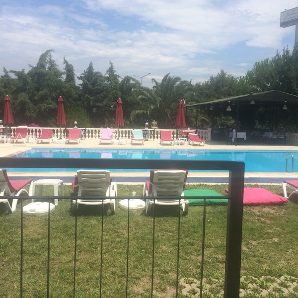 Foto diambil di Alaçatı Golden Resort oleh Eren C. pada 7/2/2015