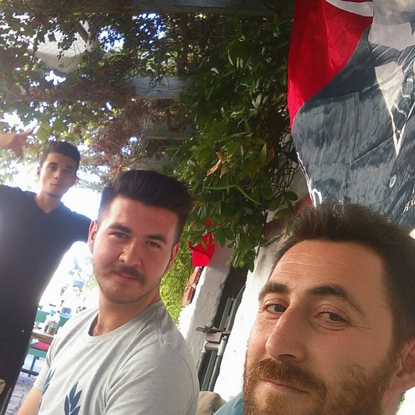 9/21/2017にRahmi T.がİyi Pizza Barで撮った写真
