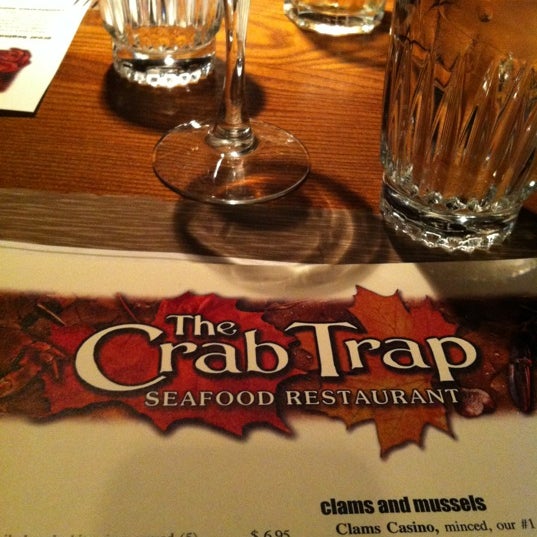 Photo taken at Crab Trap Restaurant by Beth L. on 11/25/2012