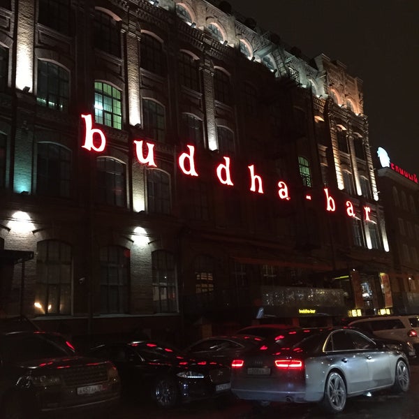 Foto tirada no(a) Buddha-Bar por Gennadi L. em 2/13/2015