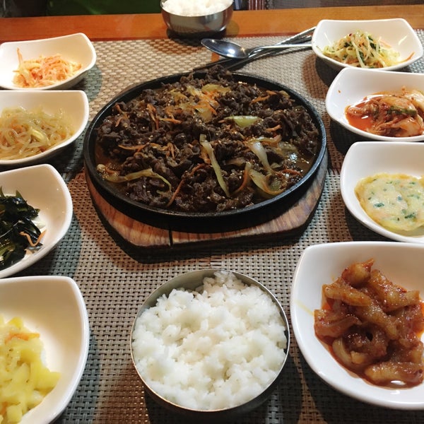 Корейская национальная кухня. Популярные корейские фаст фуд. Кореан фаст улан-удэ. Корейский фаст фуд. Korean fast.