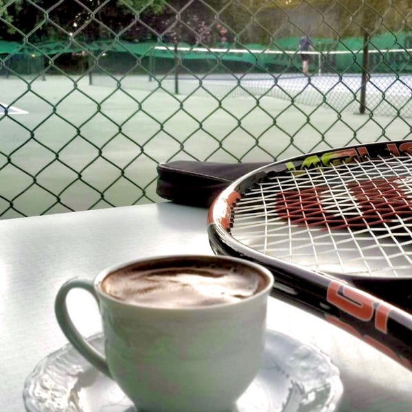 รูปภาพถ่ายที่ Antalya Tenis İhtisas ve Spor Kulübü (ATİK) โดย Xxx เมื่อ 10/22/2020
