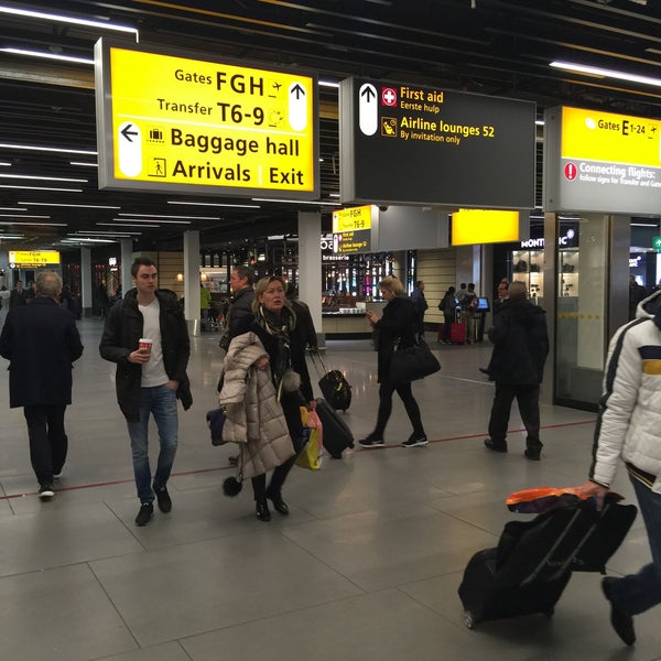 12/1/2016にHarith A.がアムステルダム スキポール空港 (AMS)で撮った写真