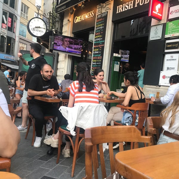 6/24/2022 tarihinde Mustafa B.ziyaretçi tarafından Corner Irish Pub Istanbul'de çekilen fotoğraf