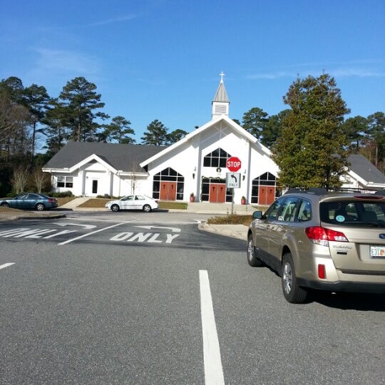 Photos At Holy Comforter Episcopal Church 1 Tip