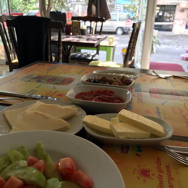 10/25/2017 tarihinde İnanç A.ziyaretçi tarafından Zeytin Cafe'de çekilen fotoğraf